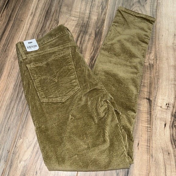 NWT  Levi's 311 Shaping Skinny Corduroy Jeans, Womens 29x30‎ - Picture 3 of 5